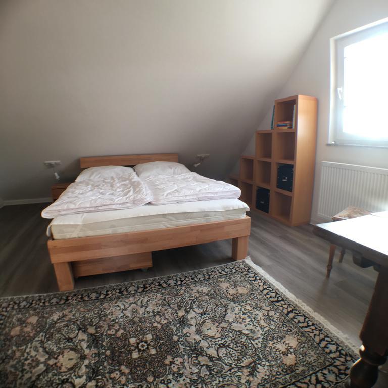 Gäste-Appartement-Kirsammer Eningen unter Achalm Exterior foto